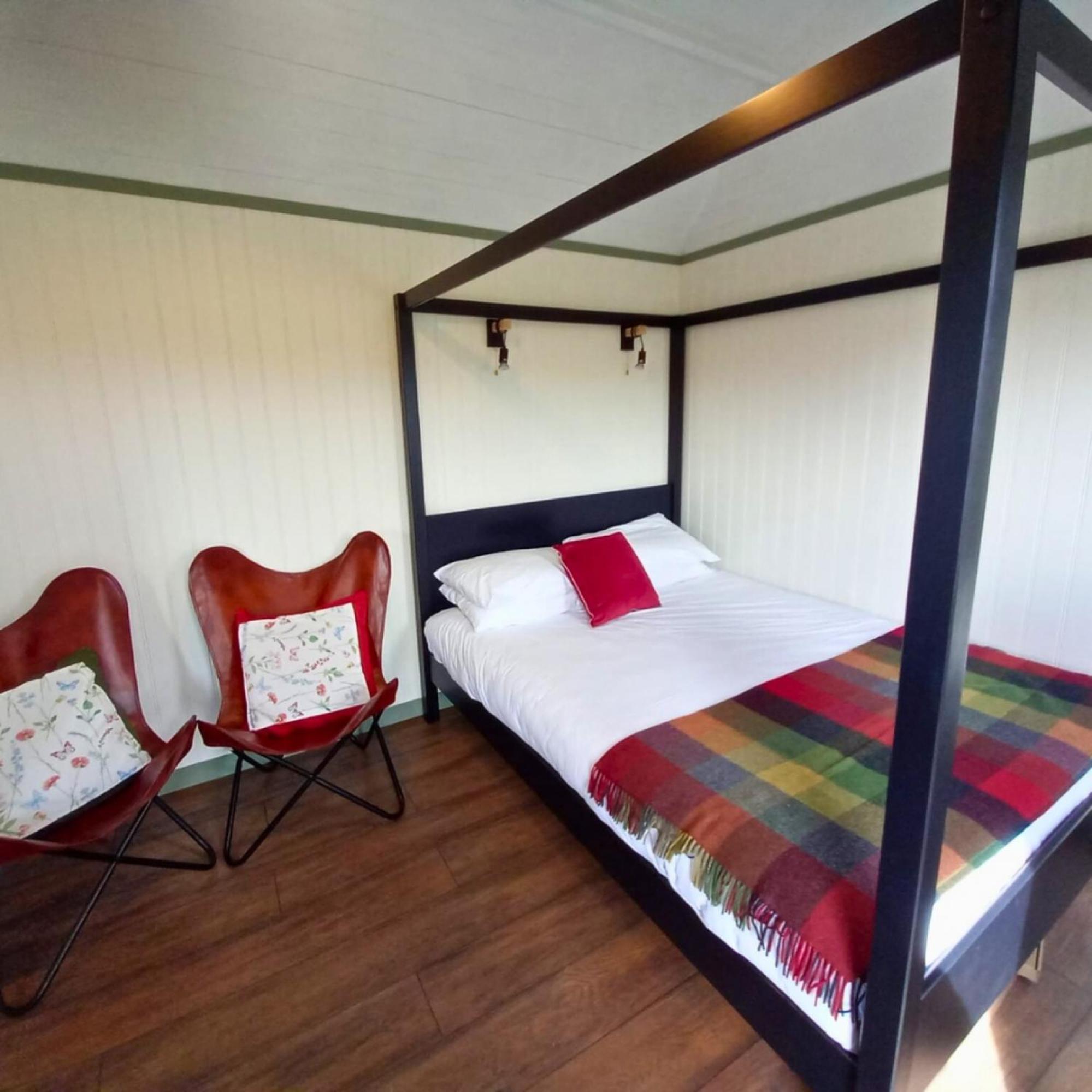 Villa Wild Meadow Huts Doolin Habitación foto